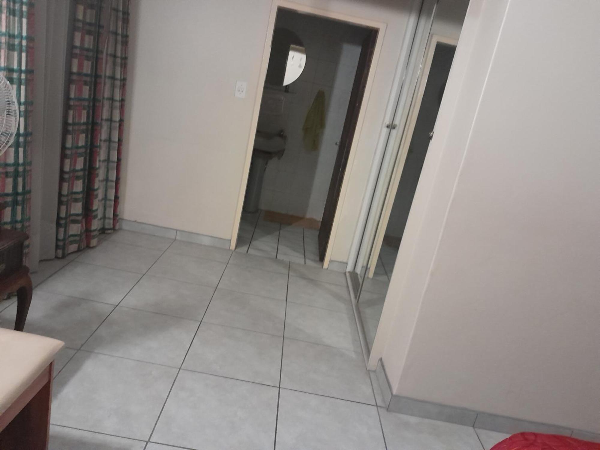 Pilot Inn Accommodation Kempton Park Exterior photo